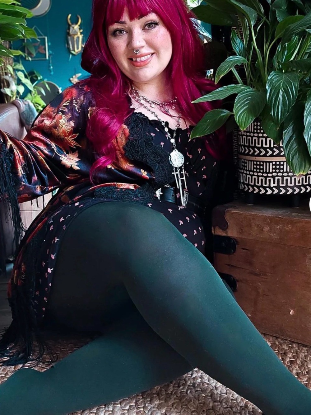 Snag Tights Crocodile Deep Green 80 Denier Tights NEW Size 12-18